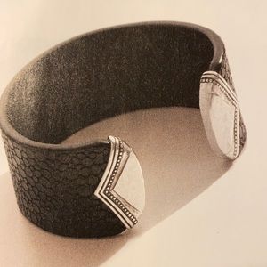 SILPADA STING RAY CUFF